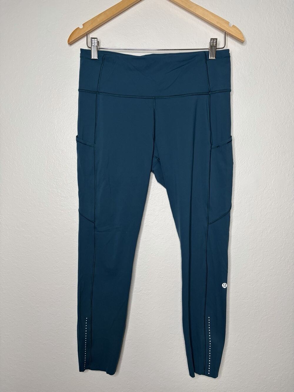 Lululemon F&F 7/8th Leggings Blue Teal Size 10 Running Workout